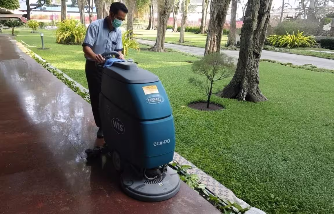 Cleaning Service Malang WIS Indonesia