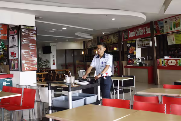 Layanan Logistik dan Distribusi
